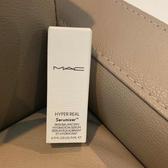 MAC Slim Lipstick - Picture 9 of 11